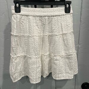 Sim & Sam White Eyelet Skirt NWT Size Medium